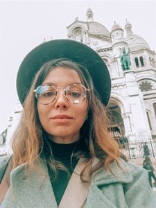 Meet your Posher, Gabrielle